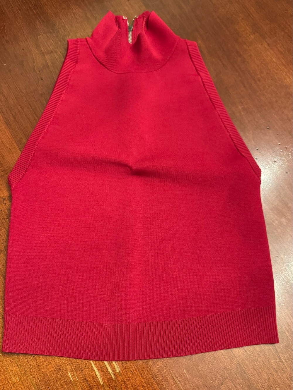 Alice + Olivia Burgundy Sleeveless Mock Neck Tank